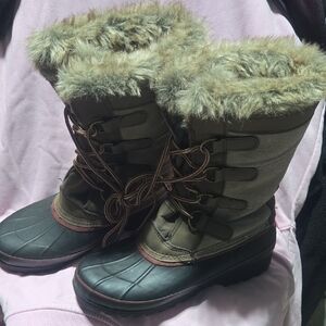 Khombu North Star Waterproof Winter Thermolite Snow Boots Tan Women 8 M